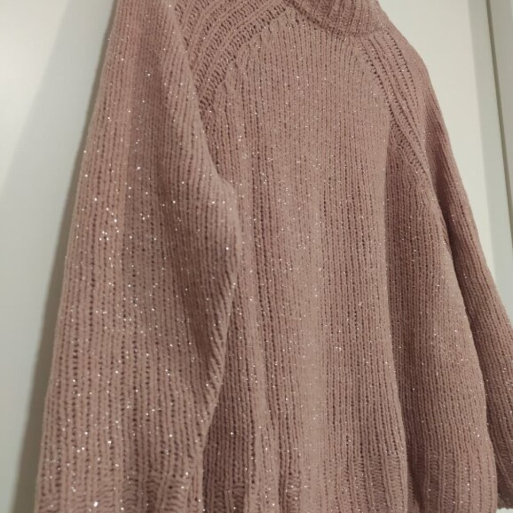 Pink sweater - Picture 2 of 4